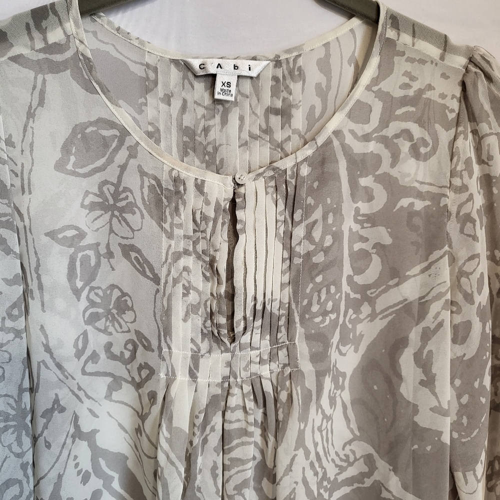 CABI semi sheer chiffon top xsmall - Picture 2 of 7